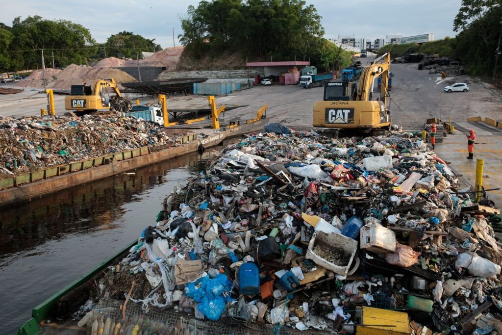 destinacao-de-lixo-no-amazonas