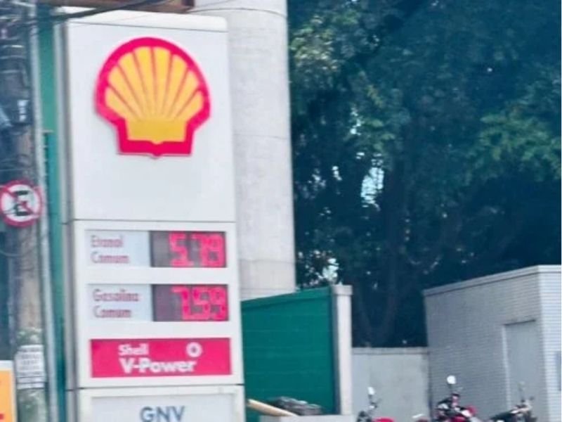 gasolina-chega-a-r-759-em-mana