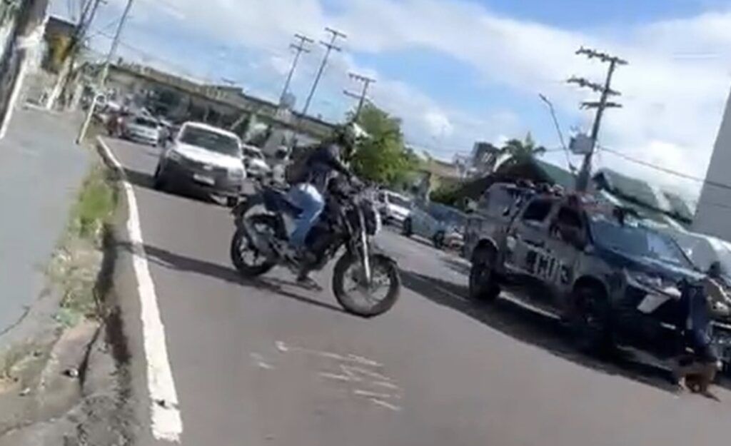 perseguicao-policial-termina-c