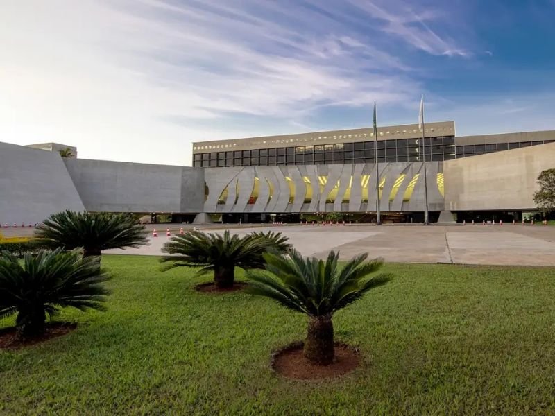 stj-debate-validade-de-relator