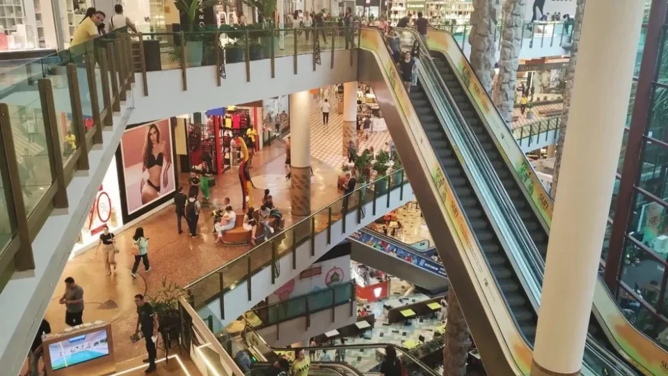 comercio-de-manaus-tera-horari