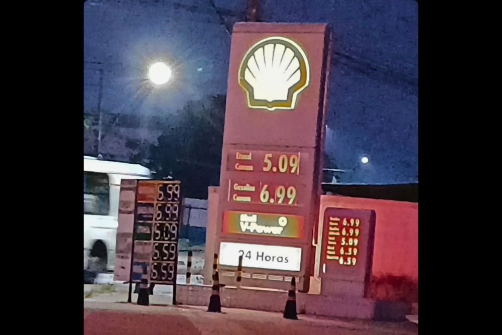 gasolina-cai-para-r-699-em-man