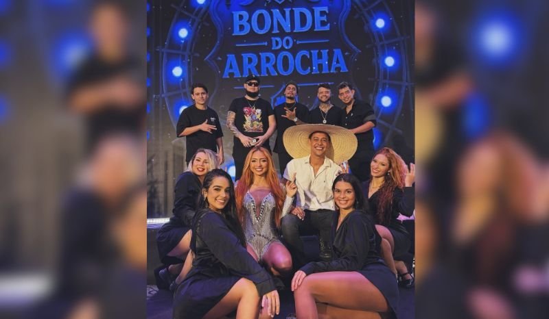 ruivinha-de-marte-vira-nova-vo