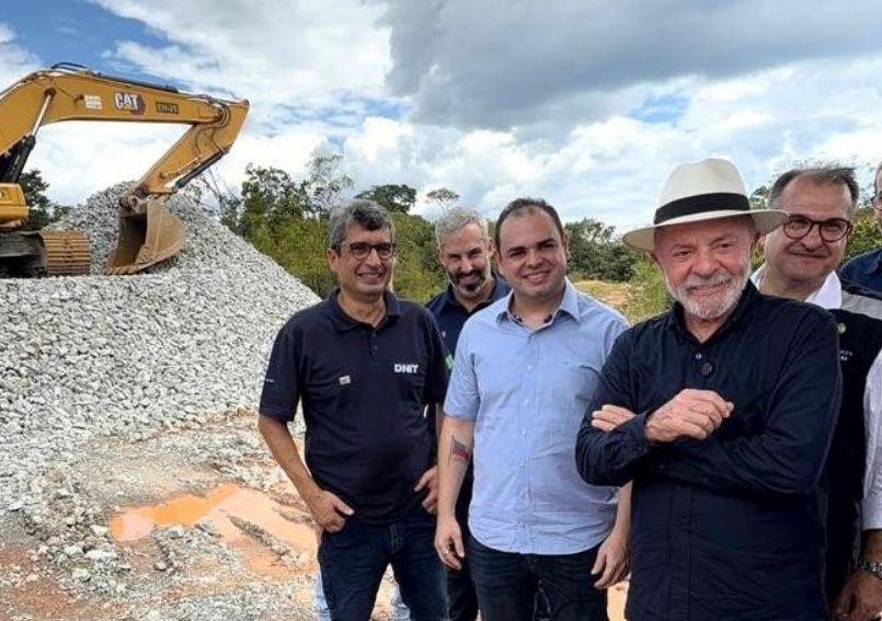 ao-lado-do-presidente-lula-gov