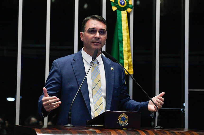 flavio-bolsonaro-exige-rigor-e