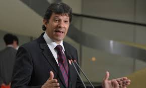 indecisao-e-pressoes-do-pt-tra