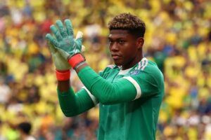 alisson-procura-goleiro-do-jap