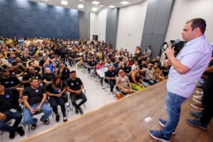 roberto-cidade-debate-com-arti